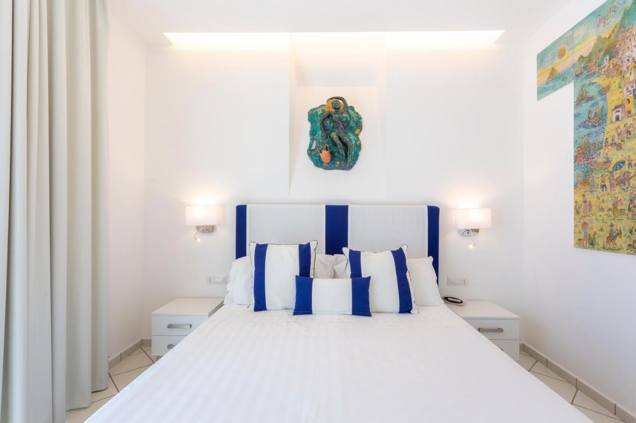 Hotel Bristol Виетри Экстерьер фото