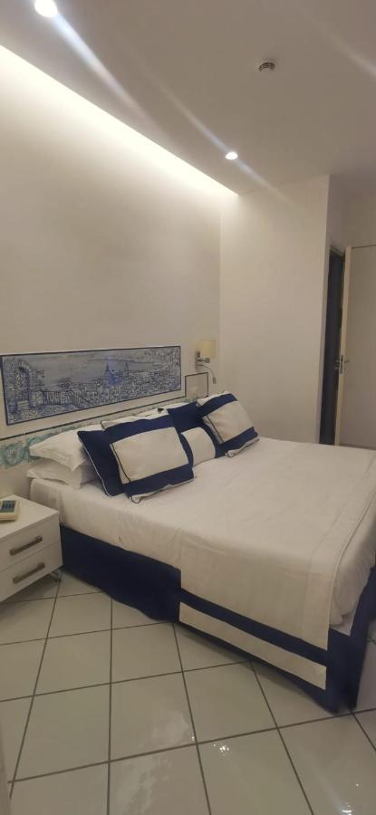 Hotel Bristol Виетри Экстерьер фото